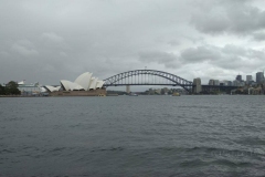 Blick auf den die Harbor Bridge und die Oper