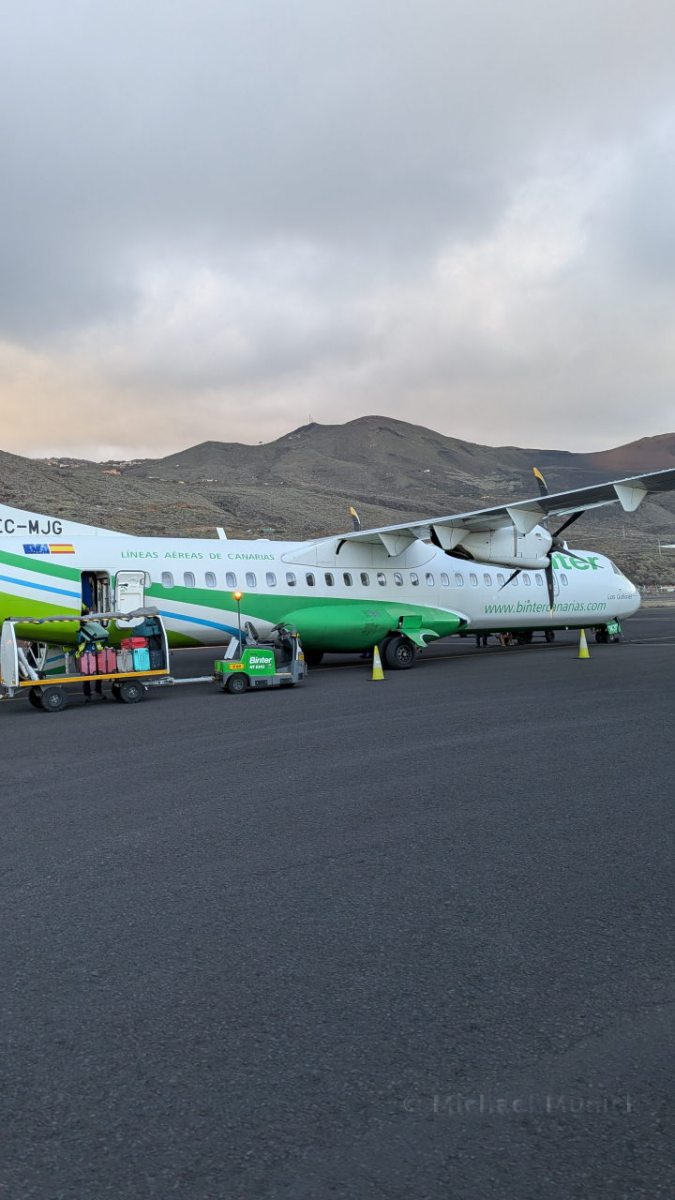 Unser Flugzeug nach El Hierro