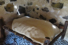 Blick in ein einfaches Haus