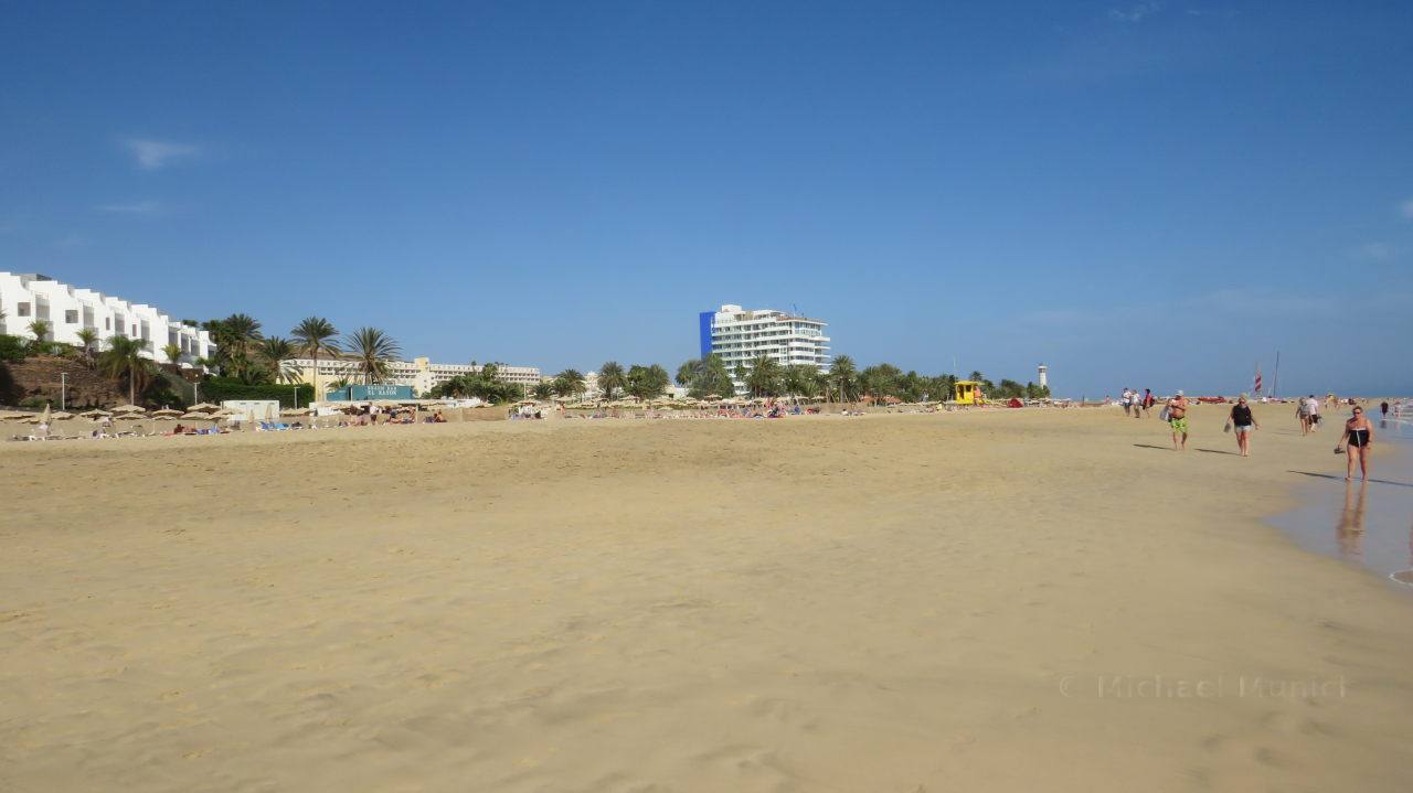 Am Strand entlang
