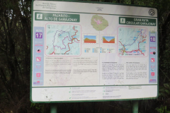 Schautafel über die Wanderrouten
