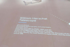 Interaktive Modelle der einzelnen Teleskope