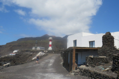 Blick auf das Restaurant und den Leuchtturm