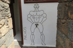 Eingang zur Herrentoilette