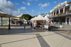 Der kleine Markt am Freitag