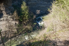 Der Weg flussabwärts aus dem National Park